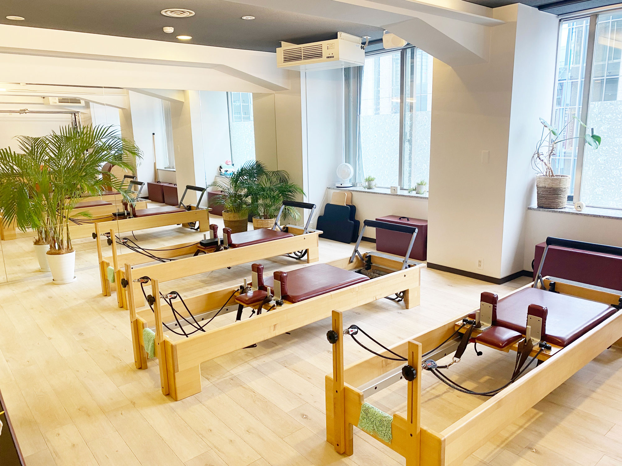 ゼンプレイスピラティス三宮スタジオ