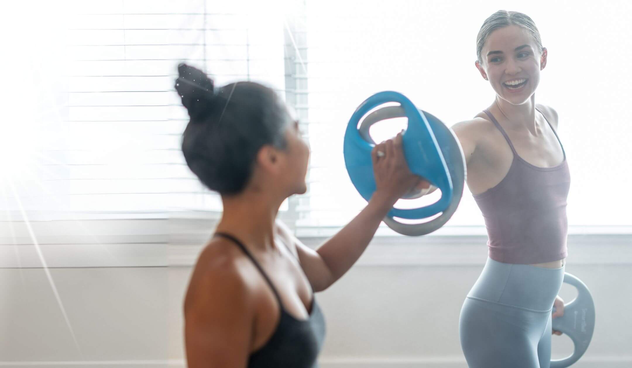 ピラティスインストラクターとして活躍する卒業生